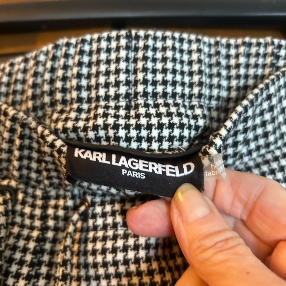 Karl Lagerfeld plaid elastic waist pants, size medium
